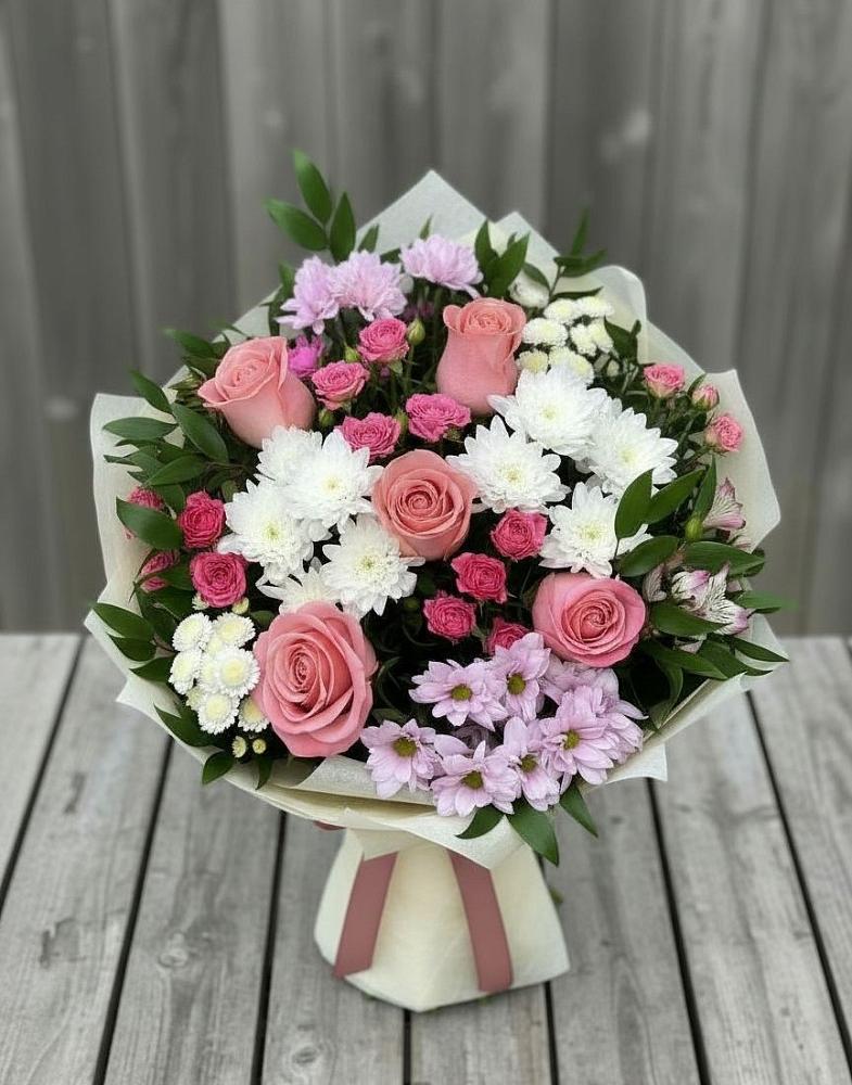 Букет цветов из: Альстромерии, Гвоздики, Розы и Хризантемы в Юго-Камский