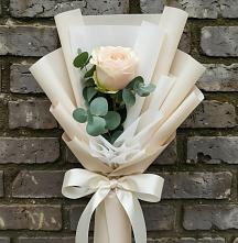 Букет цветов из:  Розы в Юго-Камский