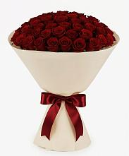 Букет 101 Бордовая роза Блэк Бакарра в Юго-Камский