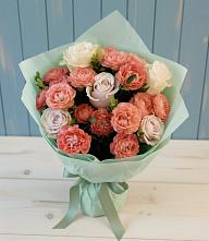 Букет цветов из:  Розы в Юго-Камский
