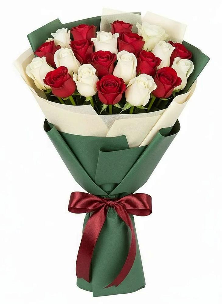 Букет Микс из красных и белых роз в Юго-Камский