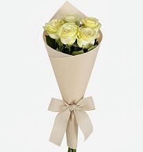 Букет цветов из:  Розы в Юго-Камский