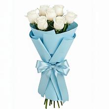 Букет 7 белых роз Проуд в Юго-Камский