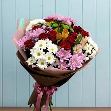 Букет цветов из:  Розы, Хризантемы и Альстромерии в Юго-Камский