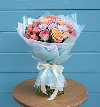 Букет цветов из:  Хризантемы и Розы в Юго-Камский