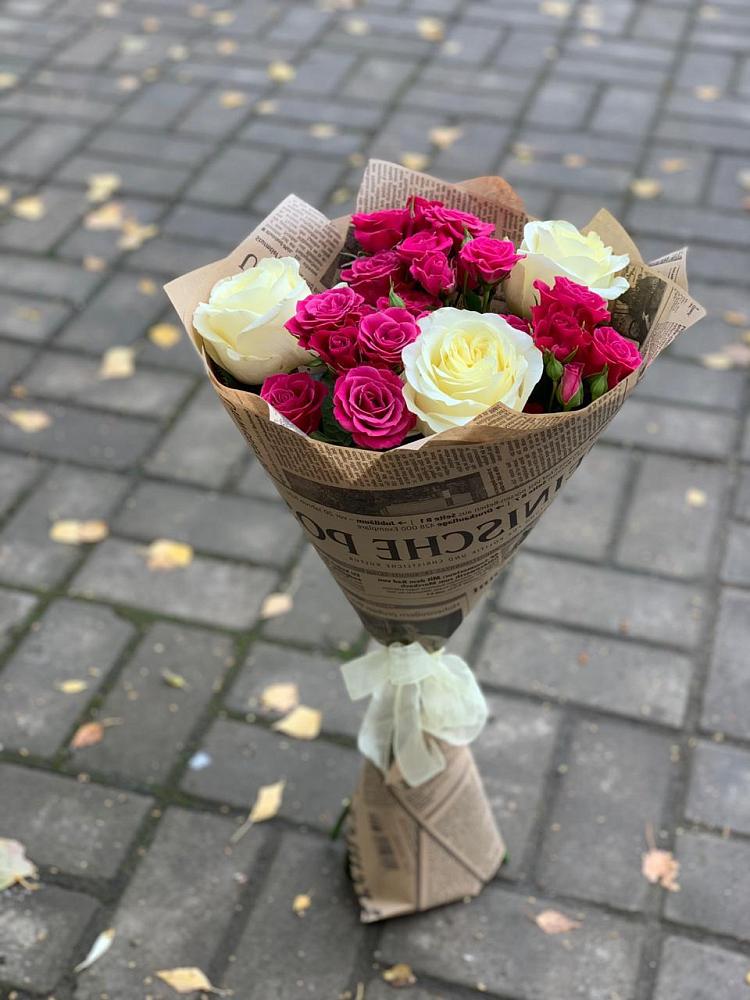 Букет цветов из: Розы в Юго-Камский