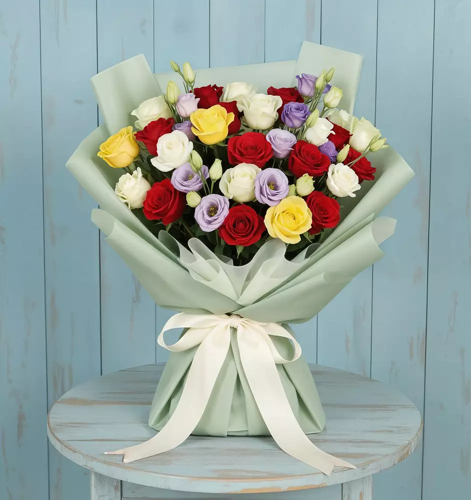 Букет цветов из: Розы в Юго-Камский