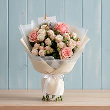 Букет цветов из:  Розы в Юго-Камский